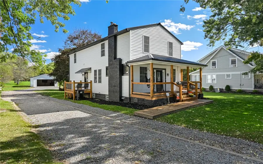 714 Mercer Rd, Beaver Falls, PA 15010 - #2