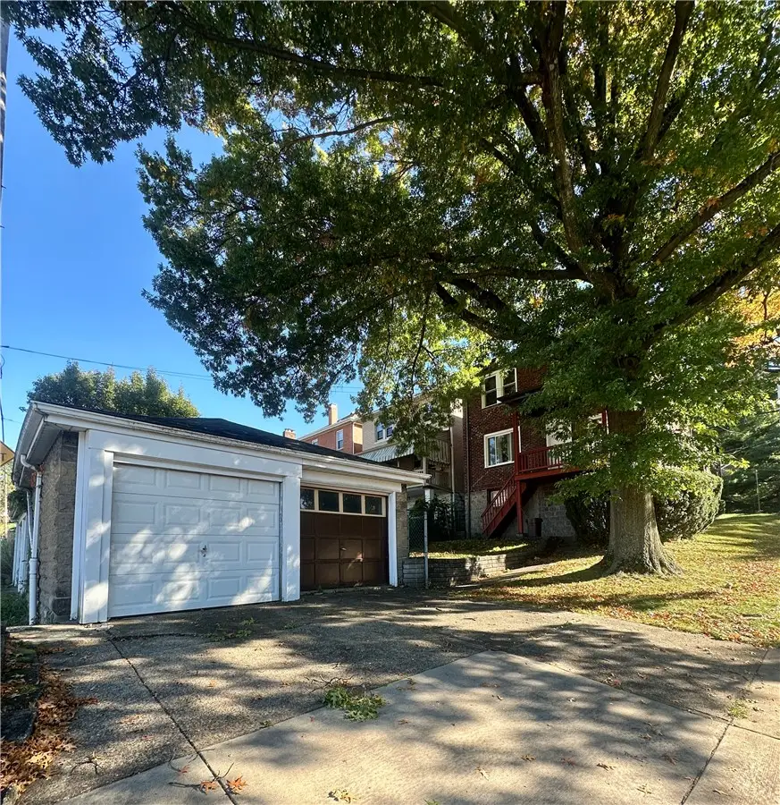 801 Deely St, Pittsburgh, PA 15217 - #2