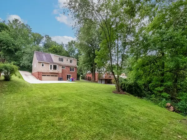 724 Scrubgrass Road, Pittsburgh, PA 15243