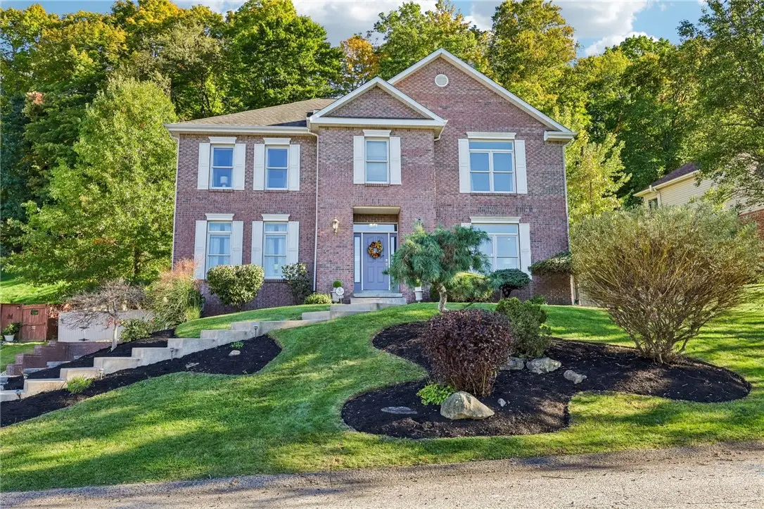 6530 Ten Point Cir, Trafford, PA 15085 - #1