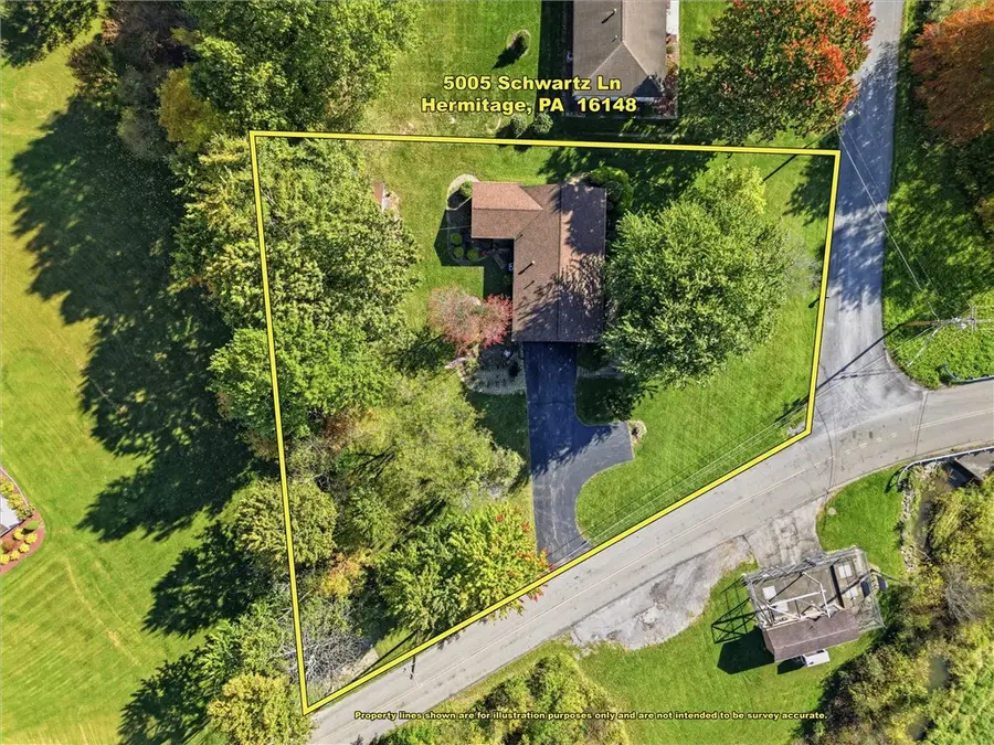 5005 Schwartz Ln, Hermitage, PA 16148 - #2