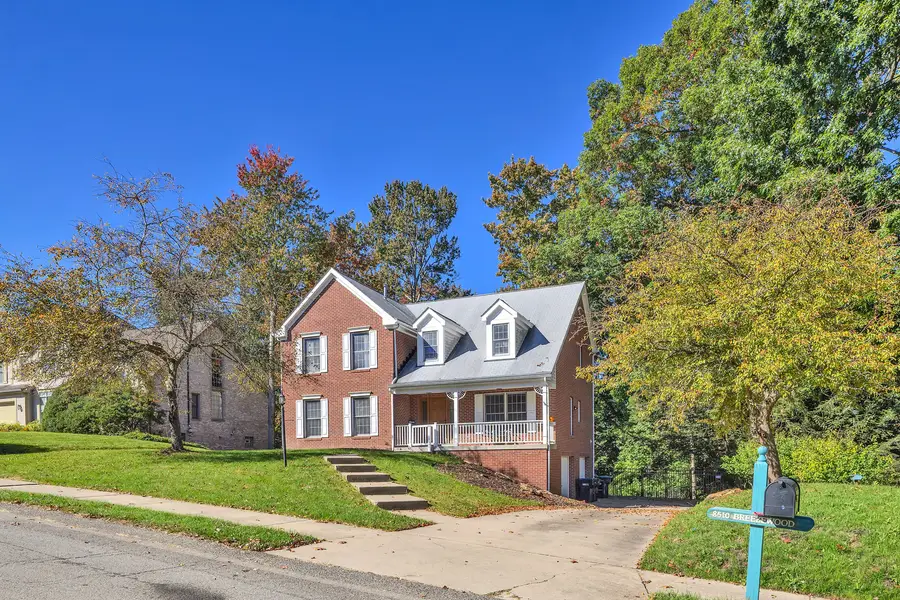 8510 Breezewood Drive, Pittsburgh, PA 15237 - #2