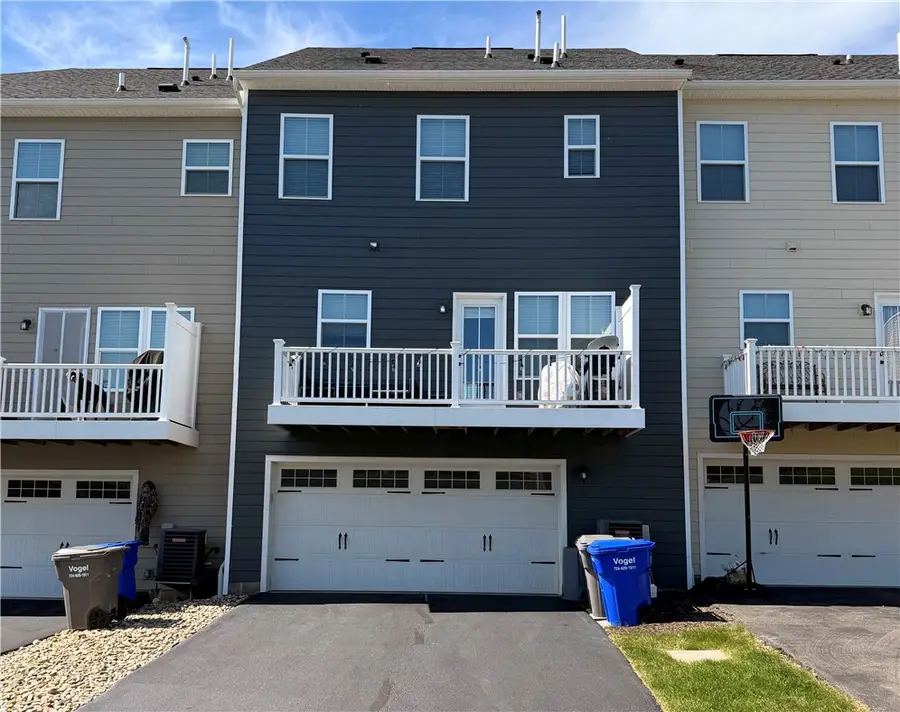 1062 Adair Avenue, Valencia, PA 16059 - #2