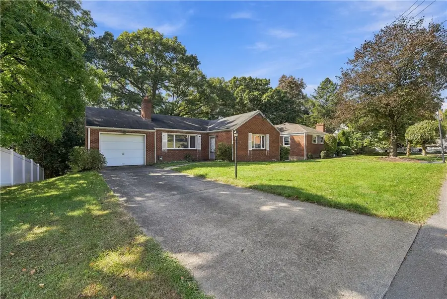 1405 N Spring Street, Glenshaw, PA 15116 - #2