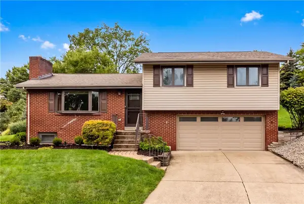 118 Kinross Ln, Pittsburgh, PA 15237