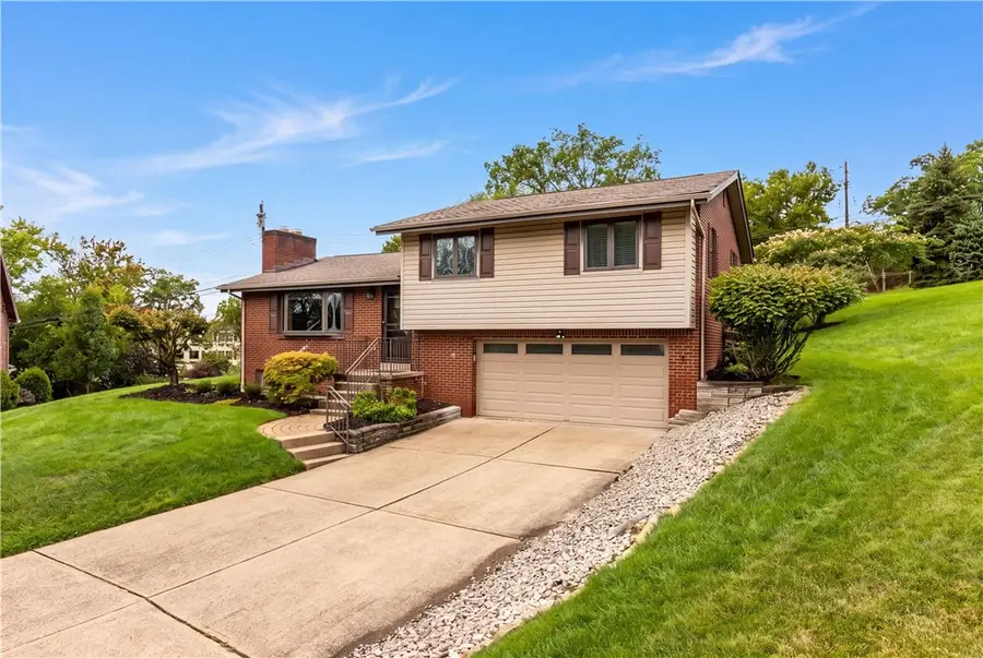 118 Kinross Ln, Pittsburgh, PA 15237 - #2