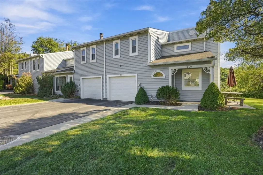 308 Lamplighter Circle, Pittsburgh, PA 15212 - #1