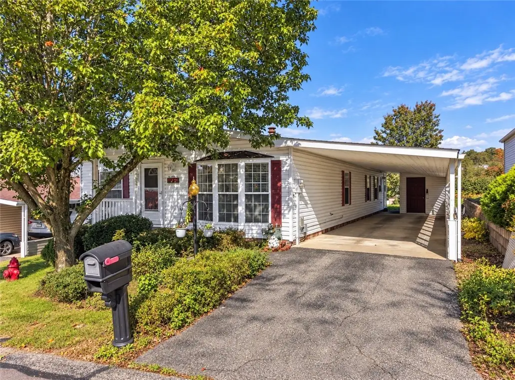 39377 Montour Ct, Pittsburgh, PA 15239 - #1
