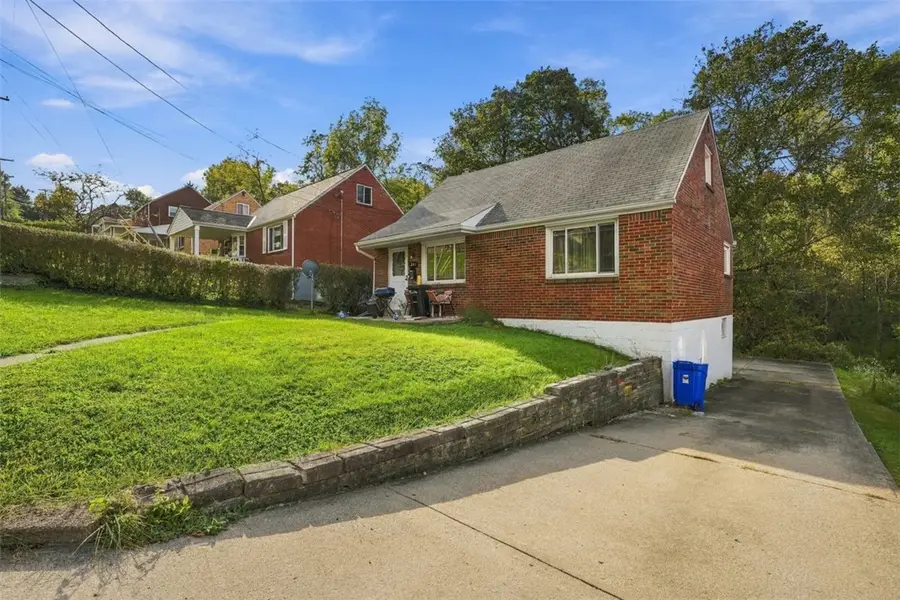 201 Key Dr, Pittsburgh, PA 15235 - #3