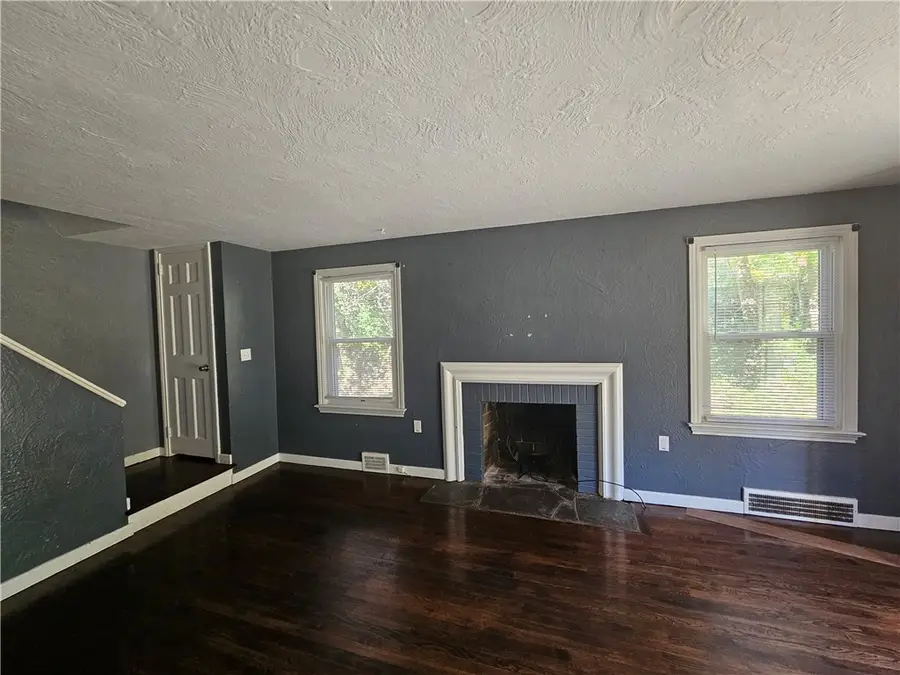 5462 Library Rd, Bethel Park, PA 15102 - #3
