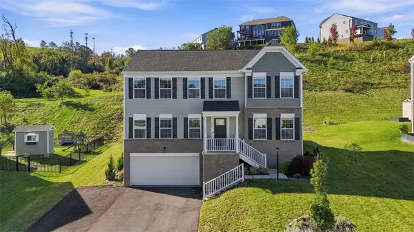 262 Lily Ridge Dr, Canonsburg, PA 15317