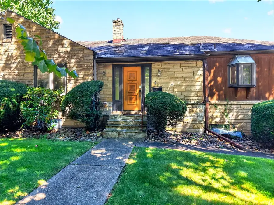 1309 Summit St, White Oak, PA 15131 - #3