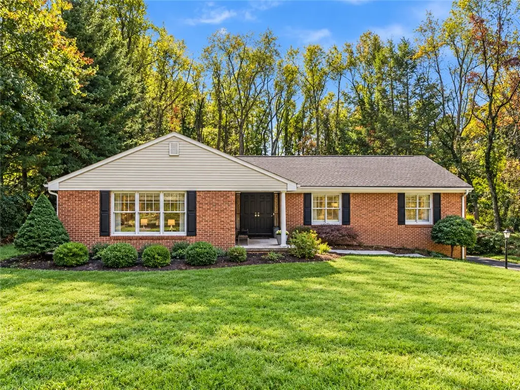 243 Cornwall Drive, Pittsburgh, PA 15238 - #1