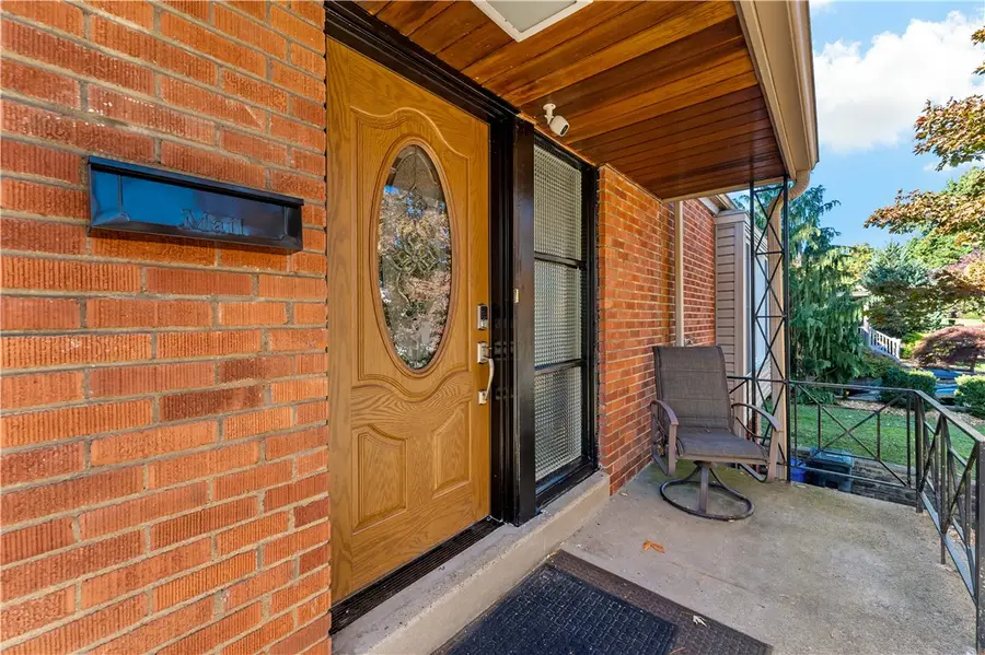430 Summit Drive, Pittsburgh, PA 15228 - #3