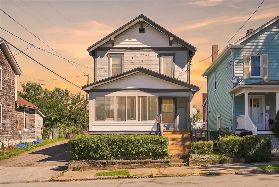 1911 Mcclure St, Homestead, PA 15120 - #3