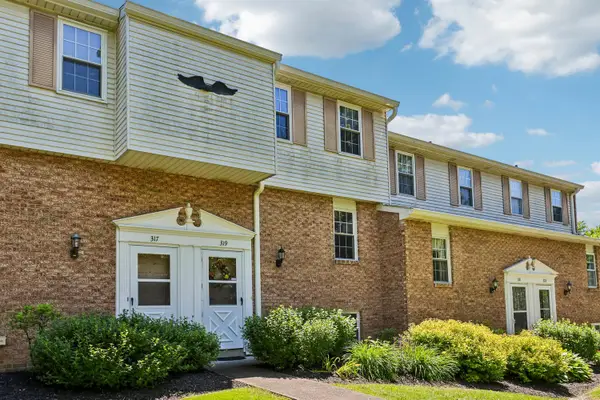 319 Bellford Court, Cranberry Twp, PA 16066