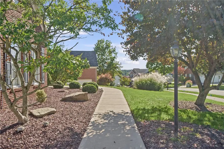 210 Briar Hill Ct, Wexford, PA 15090 - #3