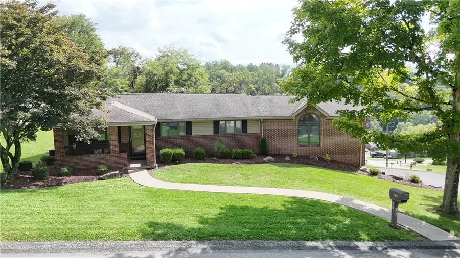 102 Thomas Dr, McKeesport, PA 15131 - #2
