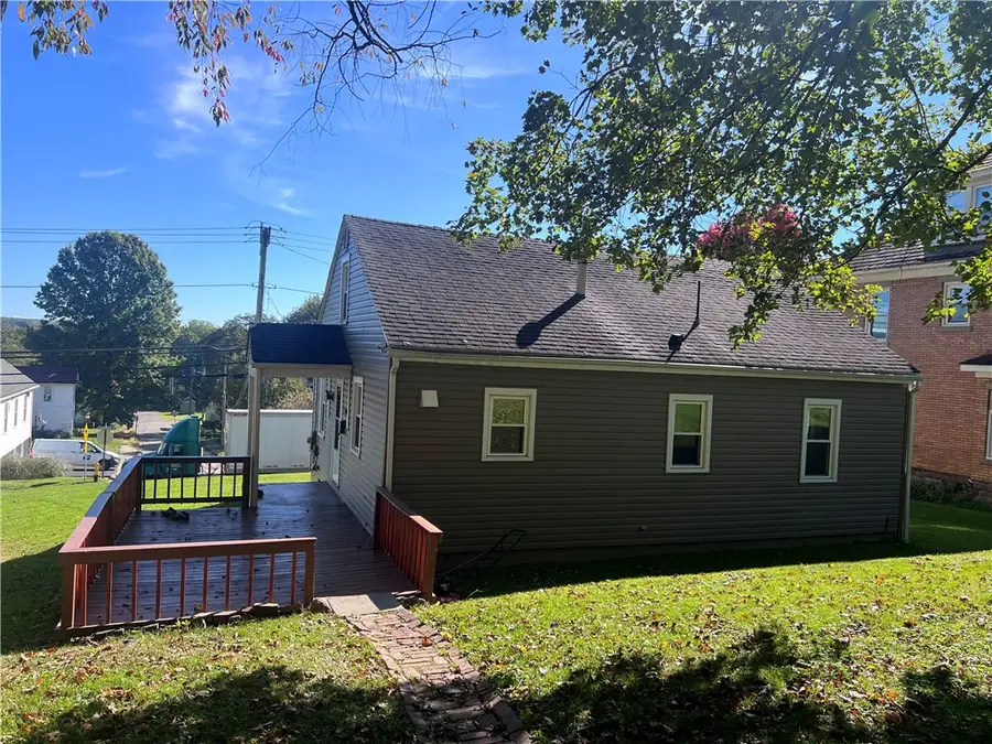 55 Clarksville St, Greenville, PA 16125 - #3