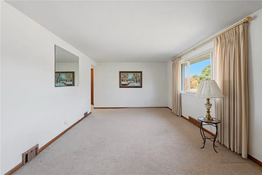 339 Iroquois Ave., Pittsburgh, PA 15237 - #3