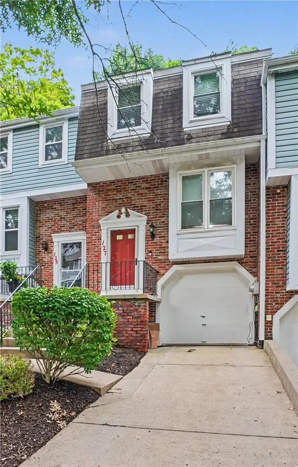 127 Spruce Ct, Pittsburgh, PA 15229