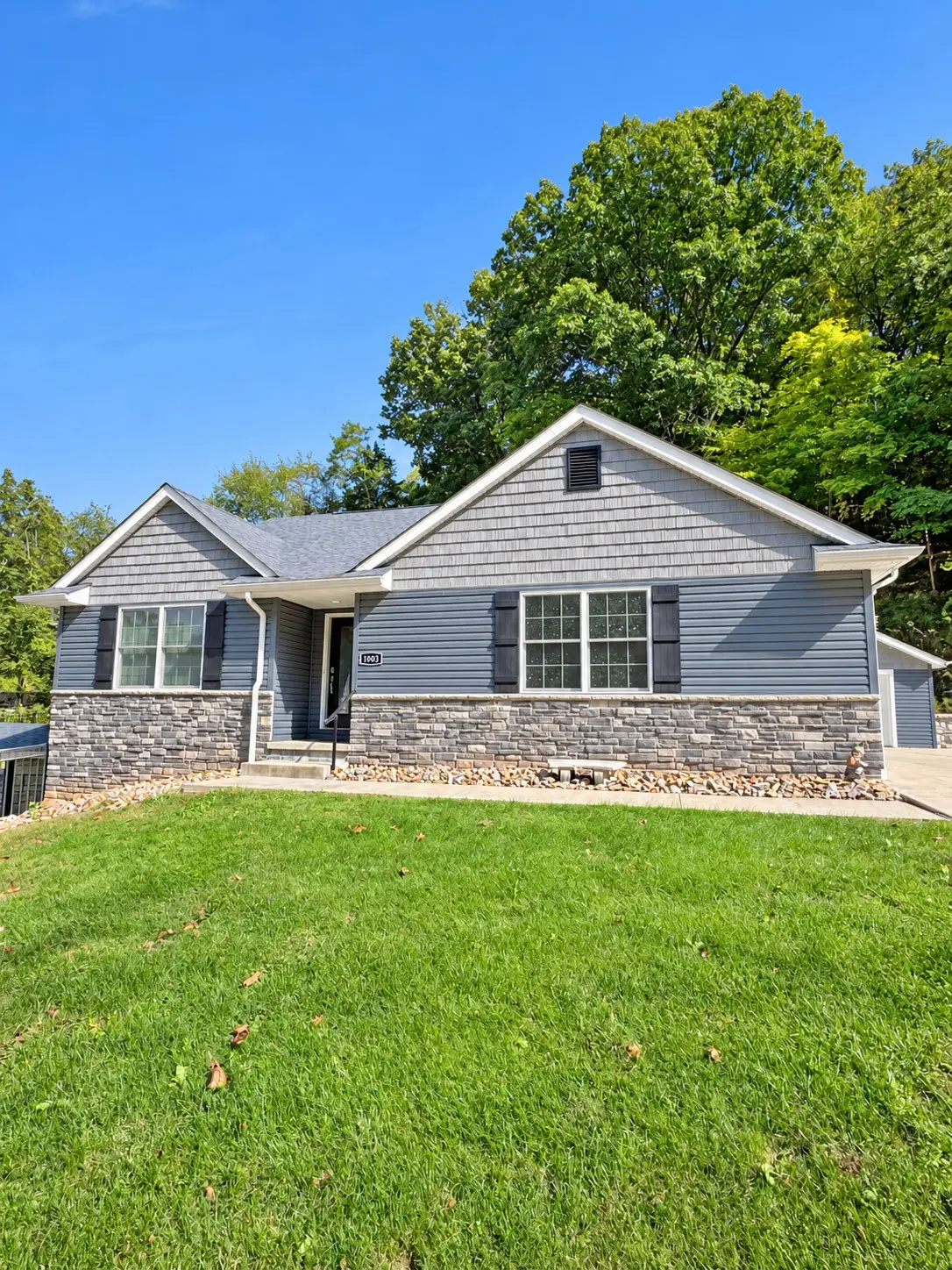 1003 Laurel Hill Dr, Homestead, PA 15120 - #1