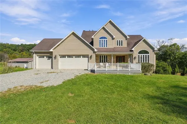 611 Ten Mile Rd, Amity, PA 15311