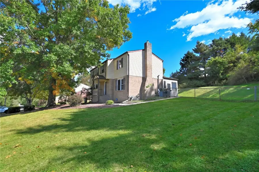 3939 Hickory Hill Rd, Murrysville, PA 15668 - #2