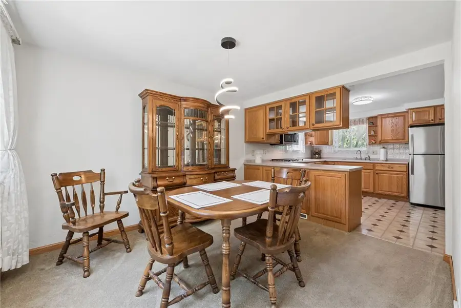 341 E Agnew Ave, Pittsburgh, PA 15210 - #2