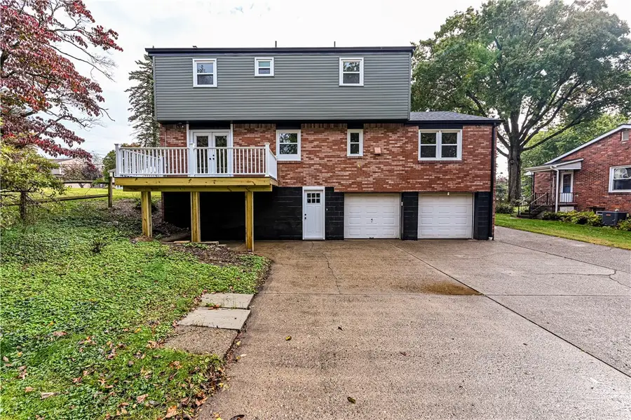 525 Westland Drive, Greensburg, PA 15601 - #2