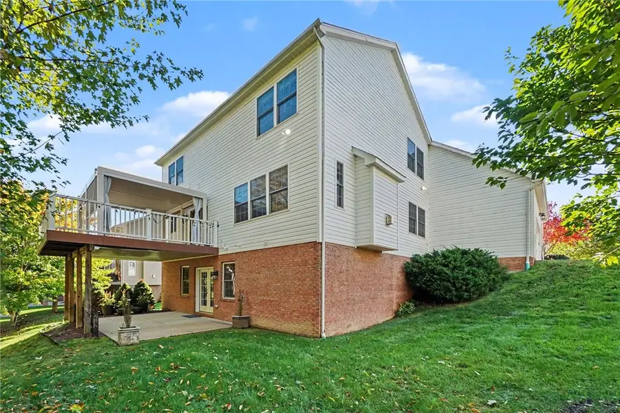 824 Westminster Ln, Cranberry, PA 16066 - #2