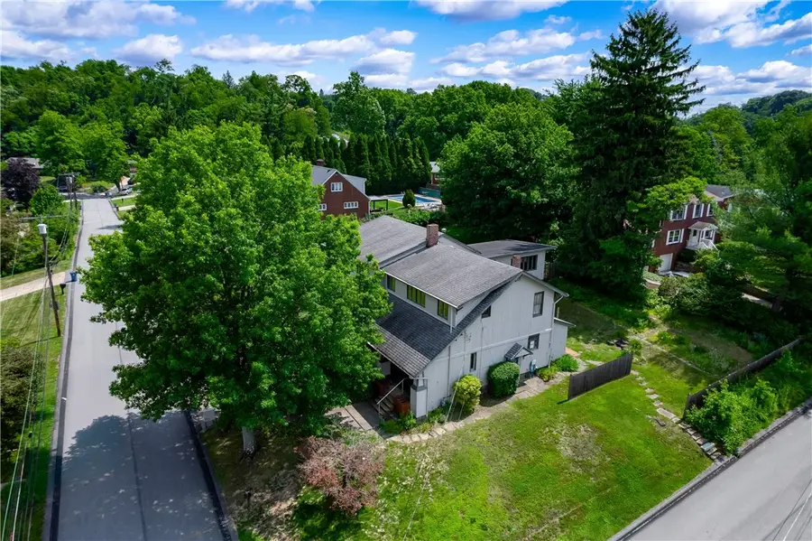 221 Sunset Drive., Pittsburgh, PA 15235 - #3