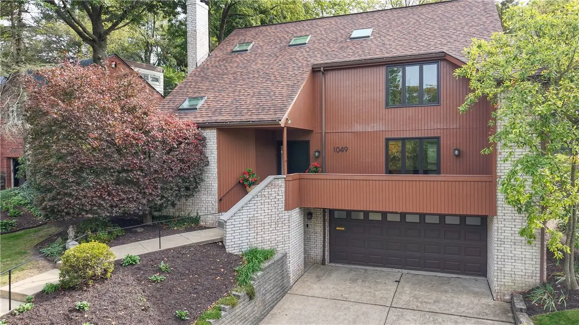 1049 Lindendale Dr, Pittsburgh, PA 15243 - #1