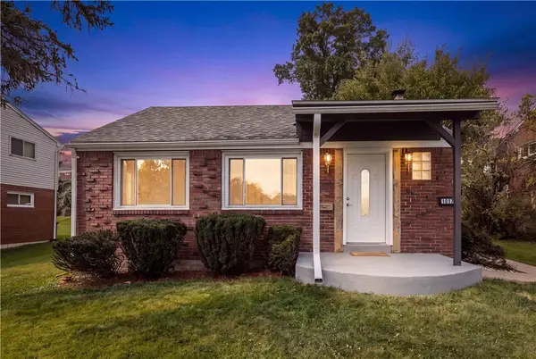 1017 Girard Rd, Pittsburgh, PA 15227