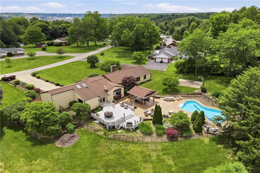 135 Windy Ghoul Drive, Beaver, PA 15009 - #2