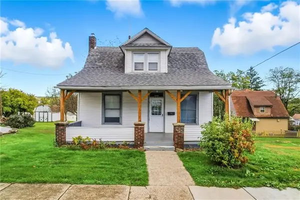 453 Lafayette Ave, Sharon, PA 16146