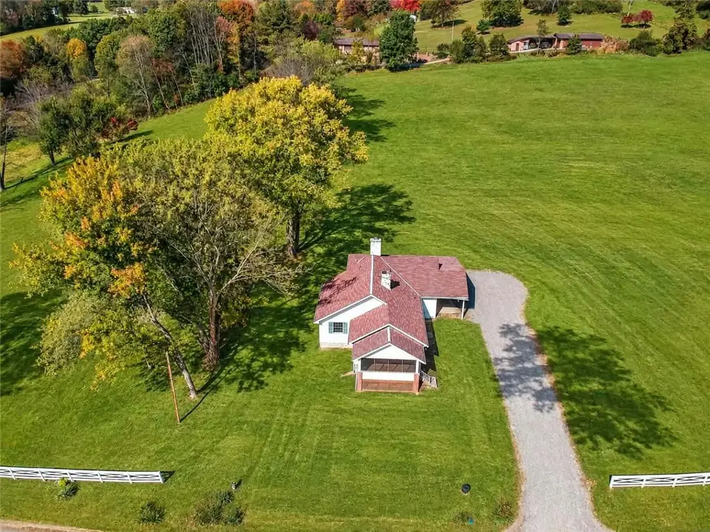 423 Little Creek Rd, Harmony, PA 16037 - #1