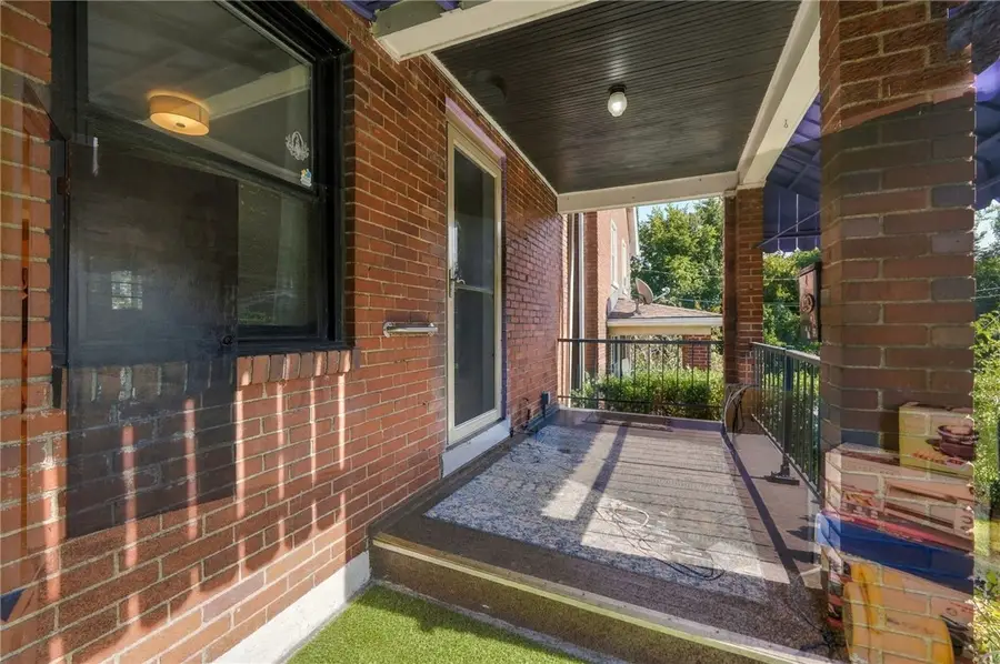 821 Gallion Ave, Pittsburgh, PA 15226 - #3