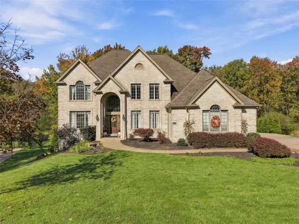 1802 Constitution Blvd, Valencia, PA 16059