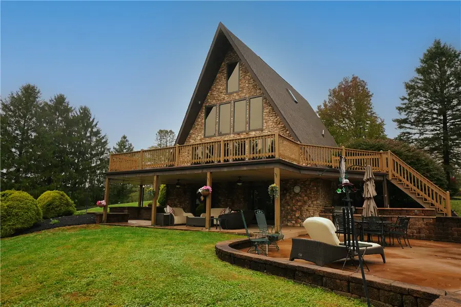 615 Strawcutter Road, Derry, PA 15627 - #2