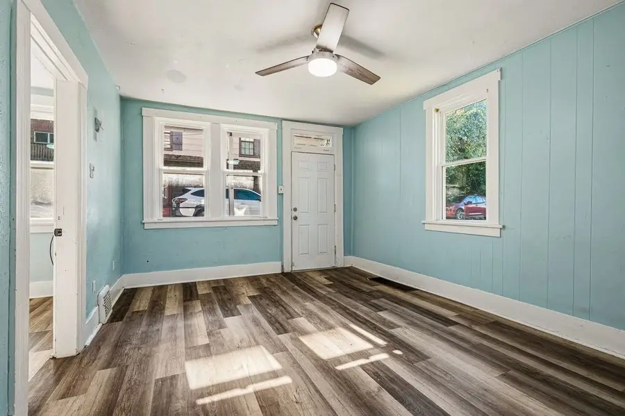 4424 Kennywood, West Mifflin, PA 15122 - #3