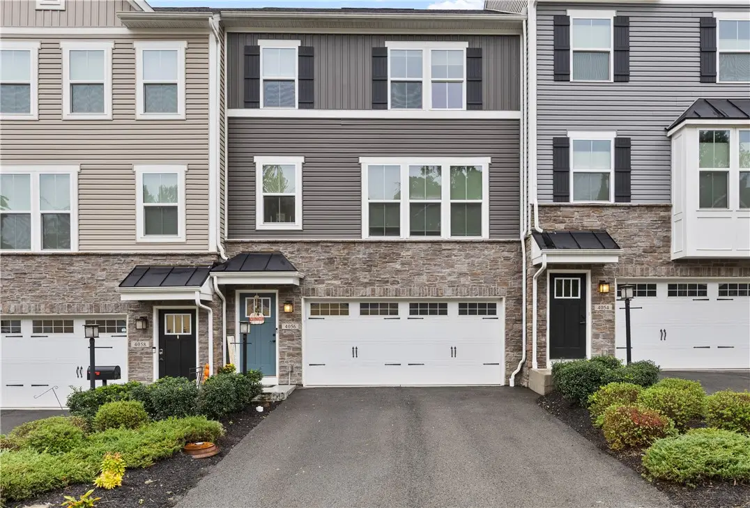 4056 Crown Dr, South Park, PA 15129 - #1