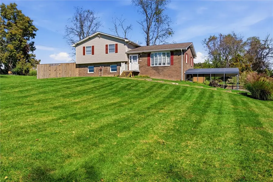 501 Scanga Dr, New Kensington, PA 15068 - #3