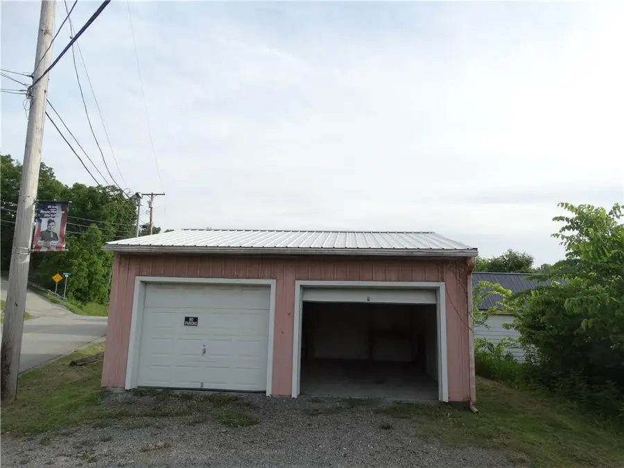 100 Beallsville Rd, Bentleyville, PA 15314 - #2