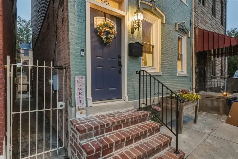 28 Alpine Ave, Pittsburgh, PA 15212 - #2