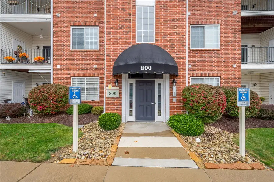 800 Hidden Ridge Ct #103, South Park, PA 15129 - #2