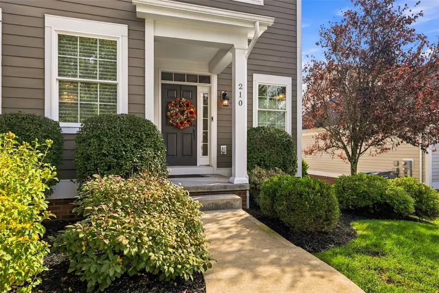 210 Pinnacle Ct, Valencia, PA 16059 - #3