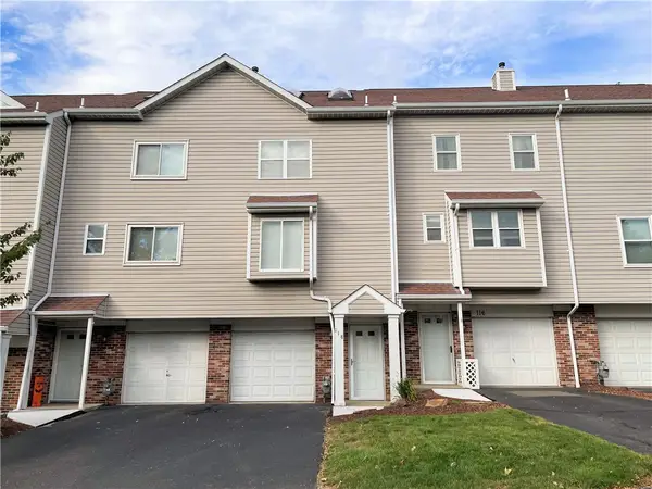 118 Old Village Lane, Bethel Park, PA 15102
