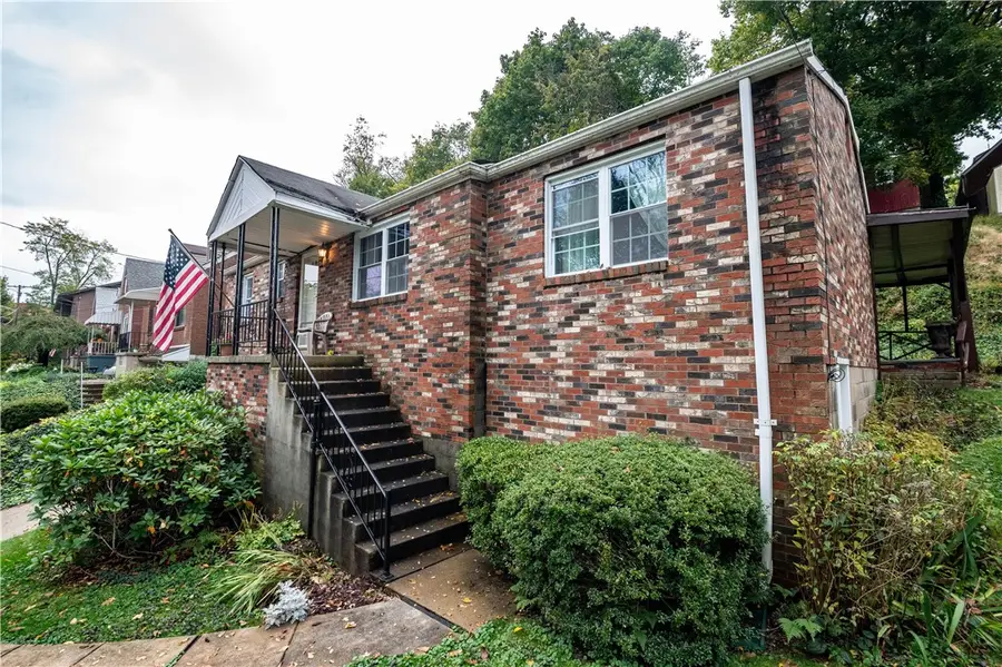 671 Maryland Ave, Pittsburgh, PA 15202 - #2