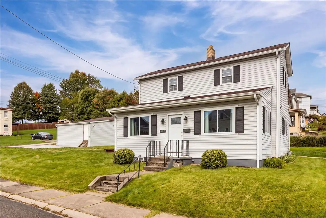 322 Torrence Ave, Carnegie, PA 15106 - #1
